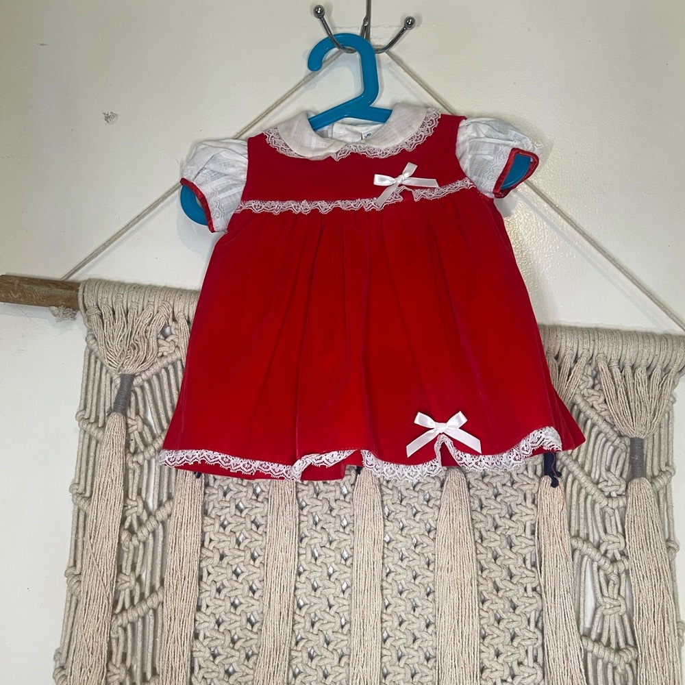 Red Velvet Lace Collar Dress Toddler Girl 12 Months Holiday Christmas Party VTG